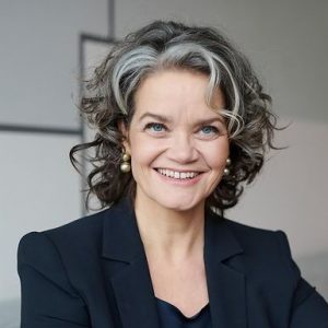 Photo of Claudia Nemat